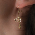 bo11-c-boucles-oreilles-oeil-horus-or